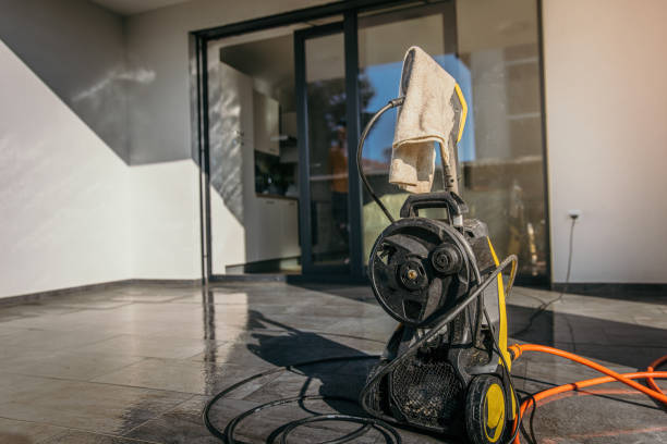 Best Pool Deck Cleaning  in Camdenton, MO